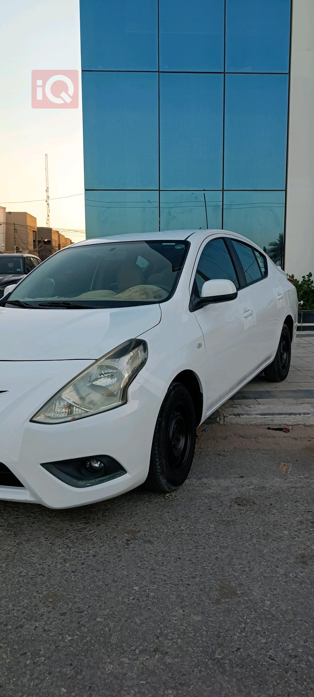 Nissan Sunny